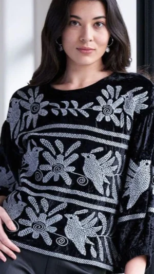 Tops|Tops>Foil Casino Royale Top