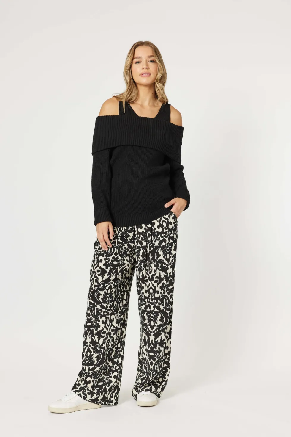 charlotte-off-the-shoulder-kni-ogtBMOwf-3.webp Knitwear|Hammock & Vine>Hammock u0026 Vine Charlotte Off the Shoulder Knit Size M