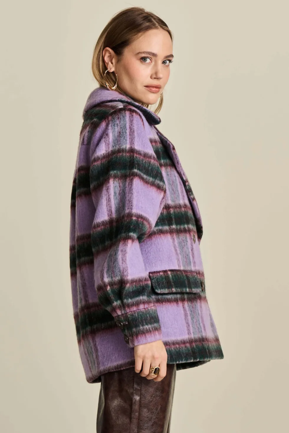 checks-lavender-over-sized-coa-COcbKnCN-4.webp Jackets|POM Amsterdam>POM Amsterdam Checks Lavender Over-sized Coat