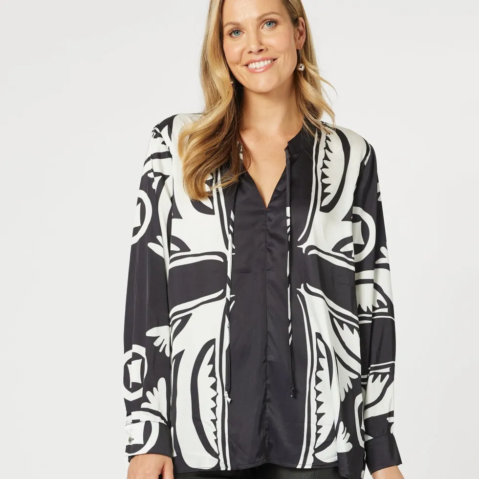 chic-print-top-size-1012-NlZPURTf-4.webp Tops|Tops>Hammock u0026 Vine Chic Print Top Size 10/12