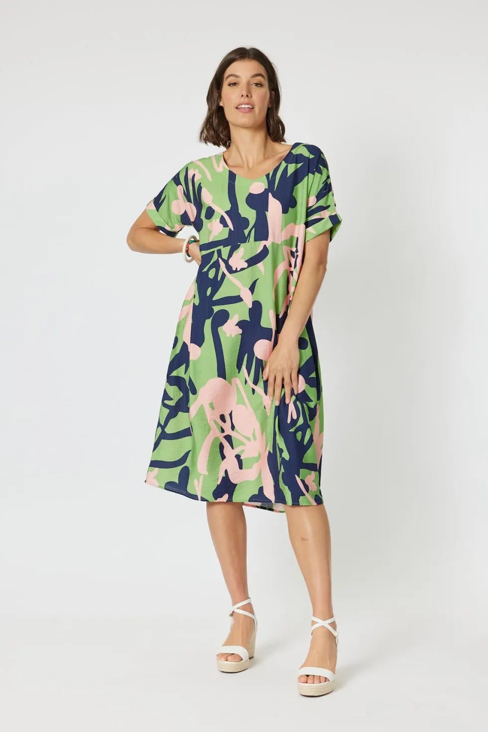como-printed-dress-green-siz-GjALPJlI-1.webp Midi Dresses|Clarity>Clarity Como Printed Dress - Green Size 8/10
