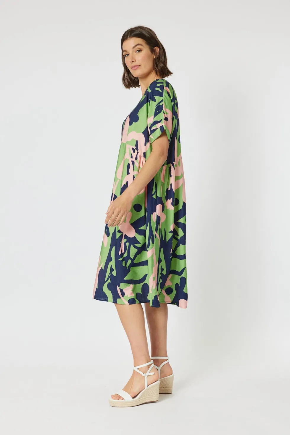 como-printed-dress-green-siz-GjALPJlI-3.webp Midi Dresses|Clarity>Clarity Como Printed Dress - Green Size 8/10