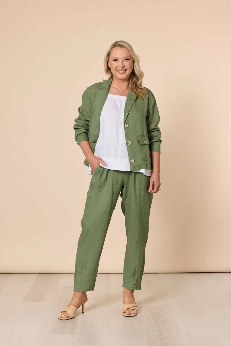 danielle-linen-jacket-basil-gr-QRgTEfhr-1.webp Jackets|Gordon Smith>Gordon Smith Danielle Linen Jacket Basil Green