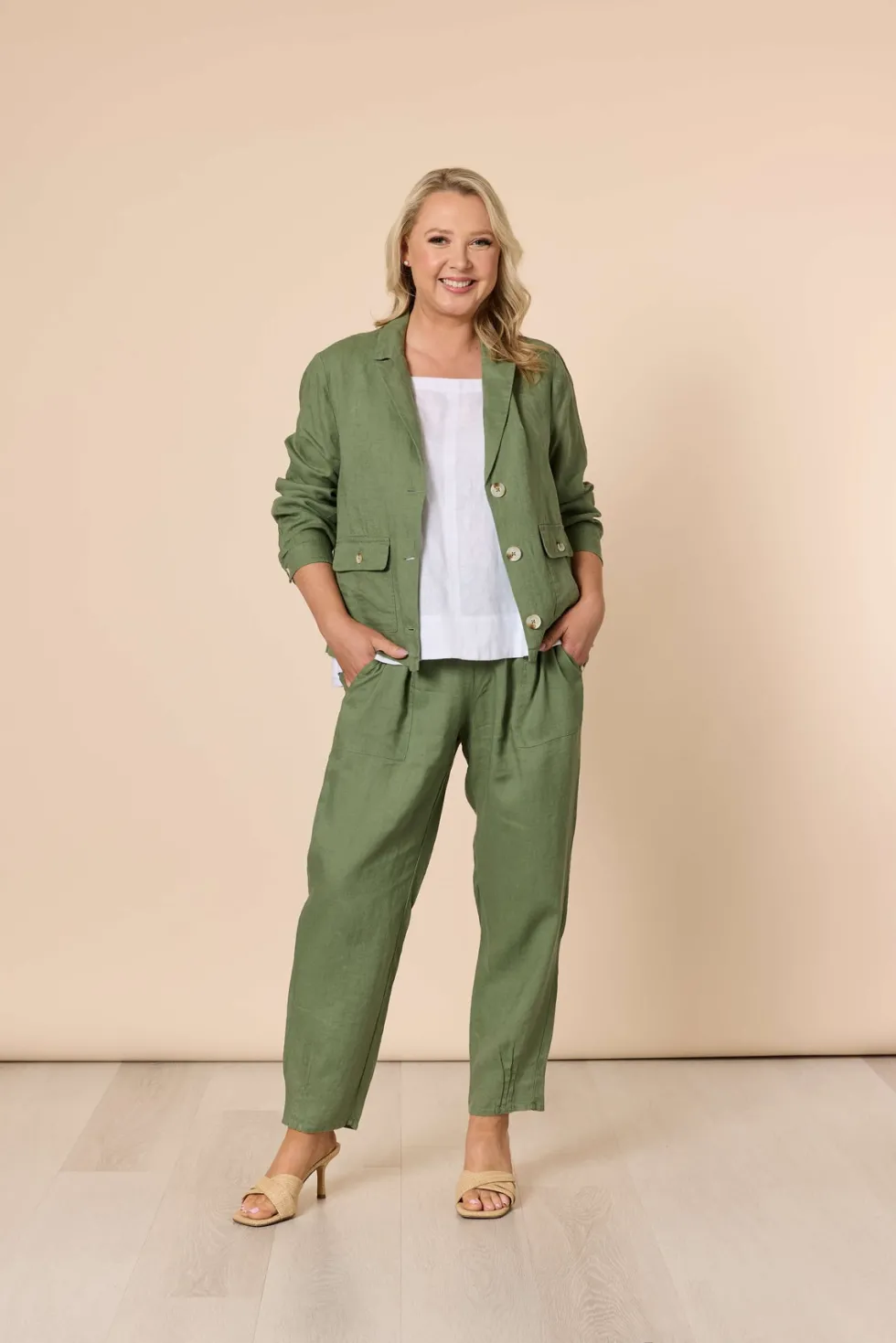 danielle-linen-jacket-basil-gr-QRgTEfhr-2.webp Jackets|Gordon Smith>Gordon Smith Danielle Linen Jacket Basil Green