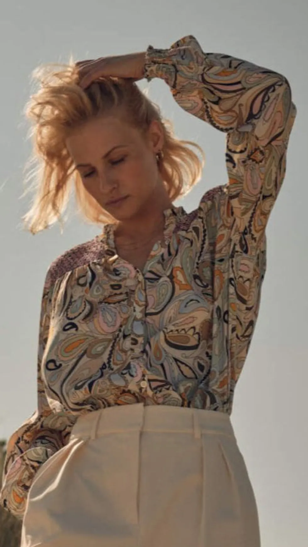 detta-arzu-blouse-smoke-gree-bIBOZifL-0.webp Blouses|Suits & Matching>Mos Mosh Detta Arzu Blouse - Smoke Green Size 10