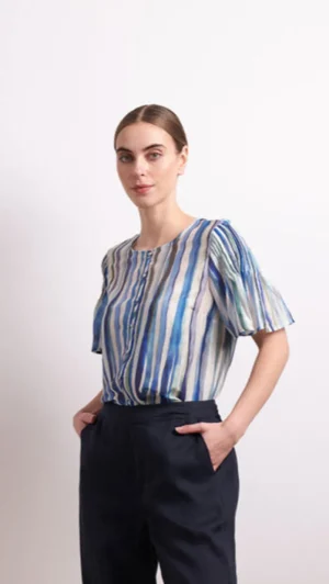 Sleeved Dresses|Blouses>Neris Draw The Line Blouse - Azure Stripe