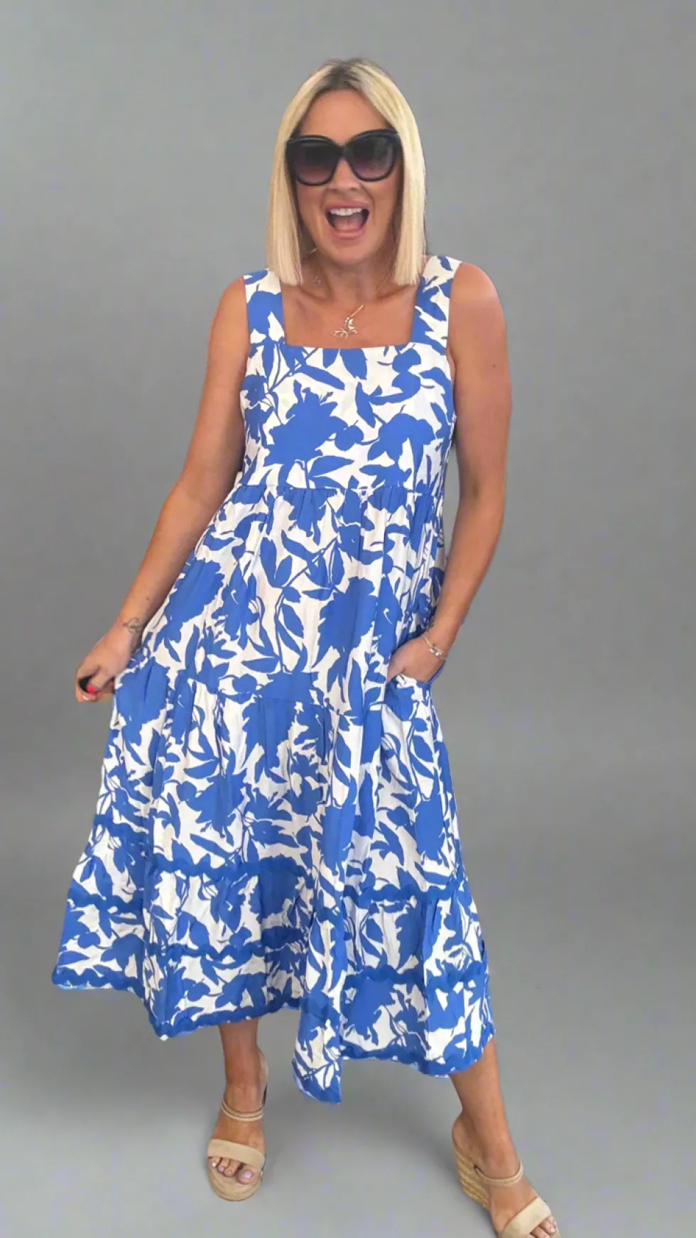 florida-sun-dress-size-10-bIhKjbAt-0.webp Midi Dresses|Threadz>Threadz Florida Sun Dress Size 10