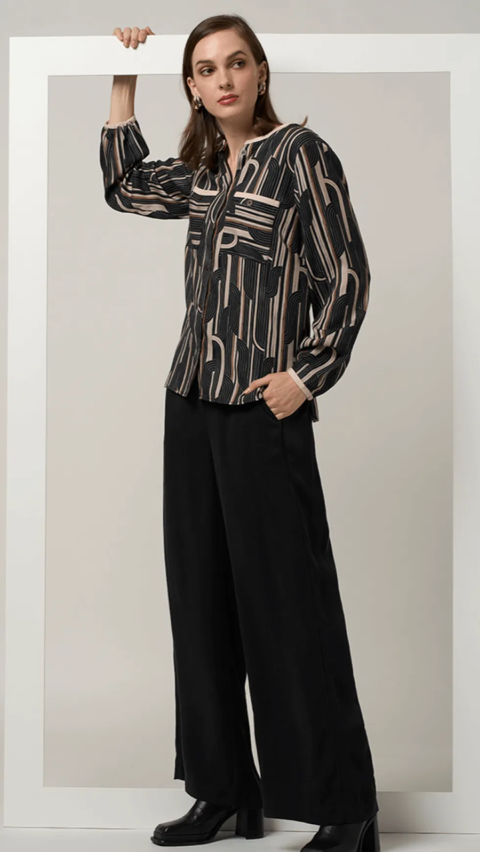 fortitude-pant-black-size-12-eWyEMZJc-0.webp Lucky Lasts|Pants Edit>Madly Sweetly Fortitude Pant - Black Size 12