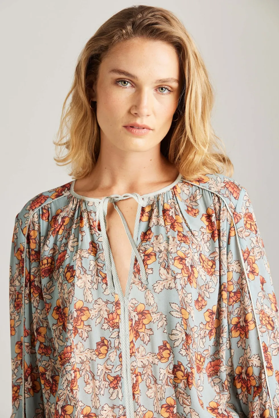 holly-top-seafoam-size-8-CXCwwybn-1.webp Blouses|Lania The Label>Lania Holly Top - Seafoam Size 8