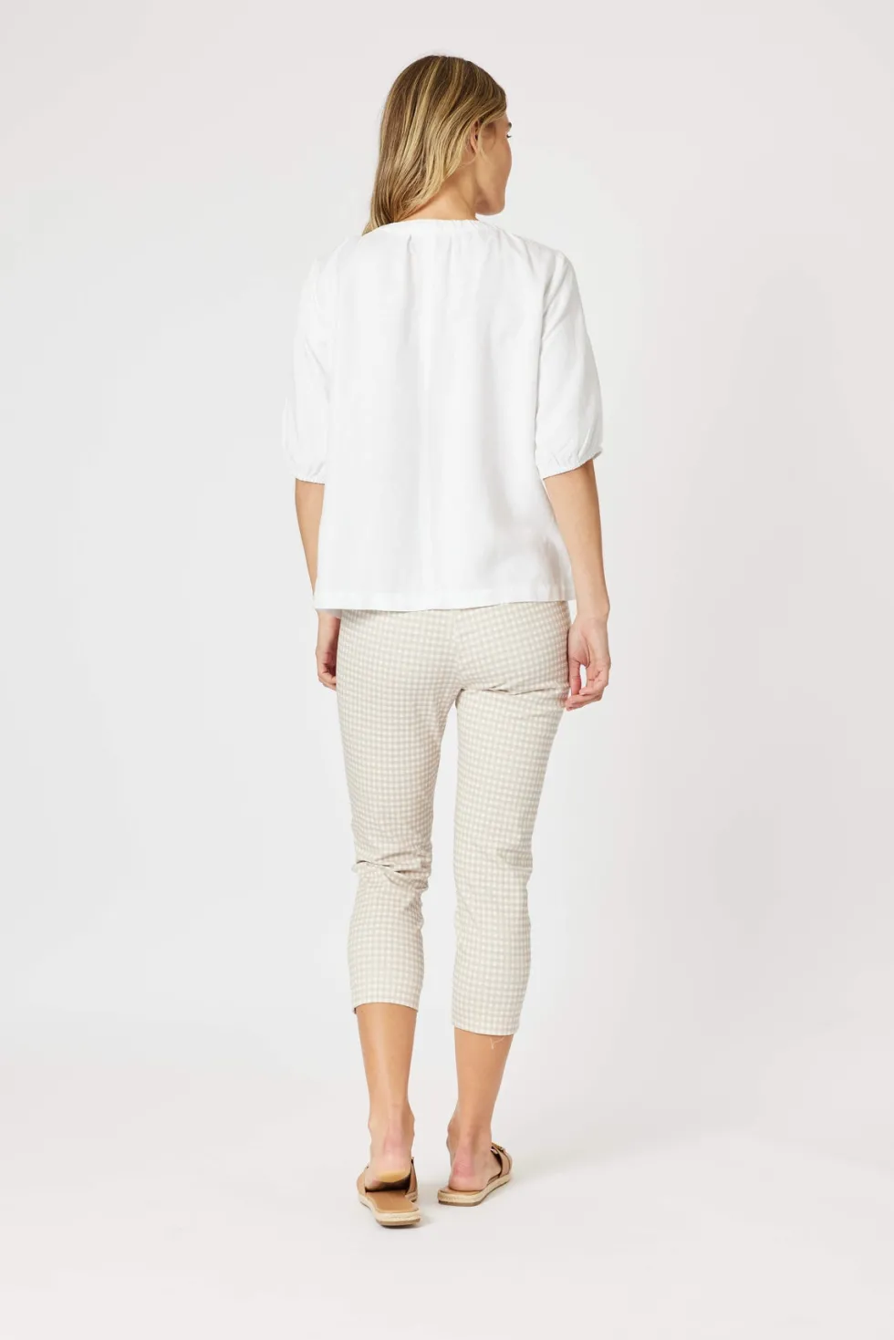 lino-v-neck-top-white-nDODFQaB-3.webp Blouses|Plus Size - Curves 16-20>Gordon Smith Lino V Neck Top - White