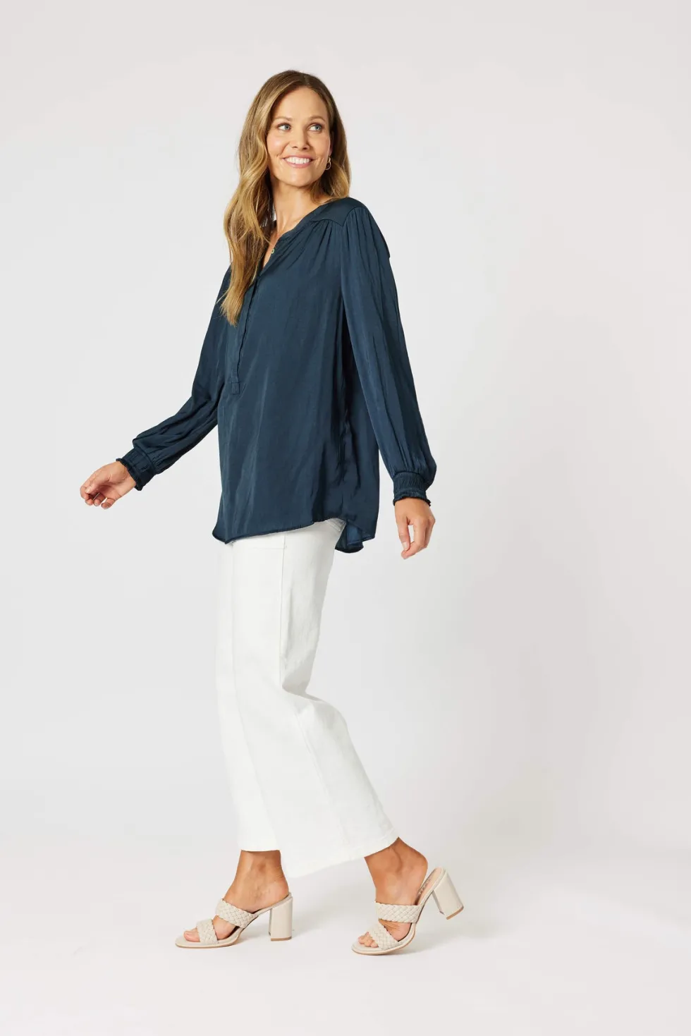 luxe-nehru-top-midnight-abcgcaLB-3.webp Tops|Tops>Hammock u0026 Vine Luxe Nehru Top - Midnight