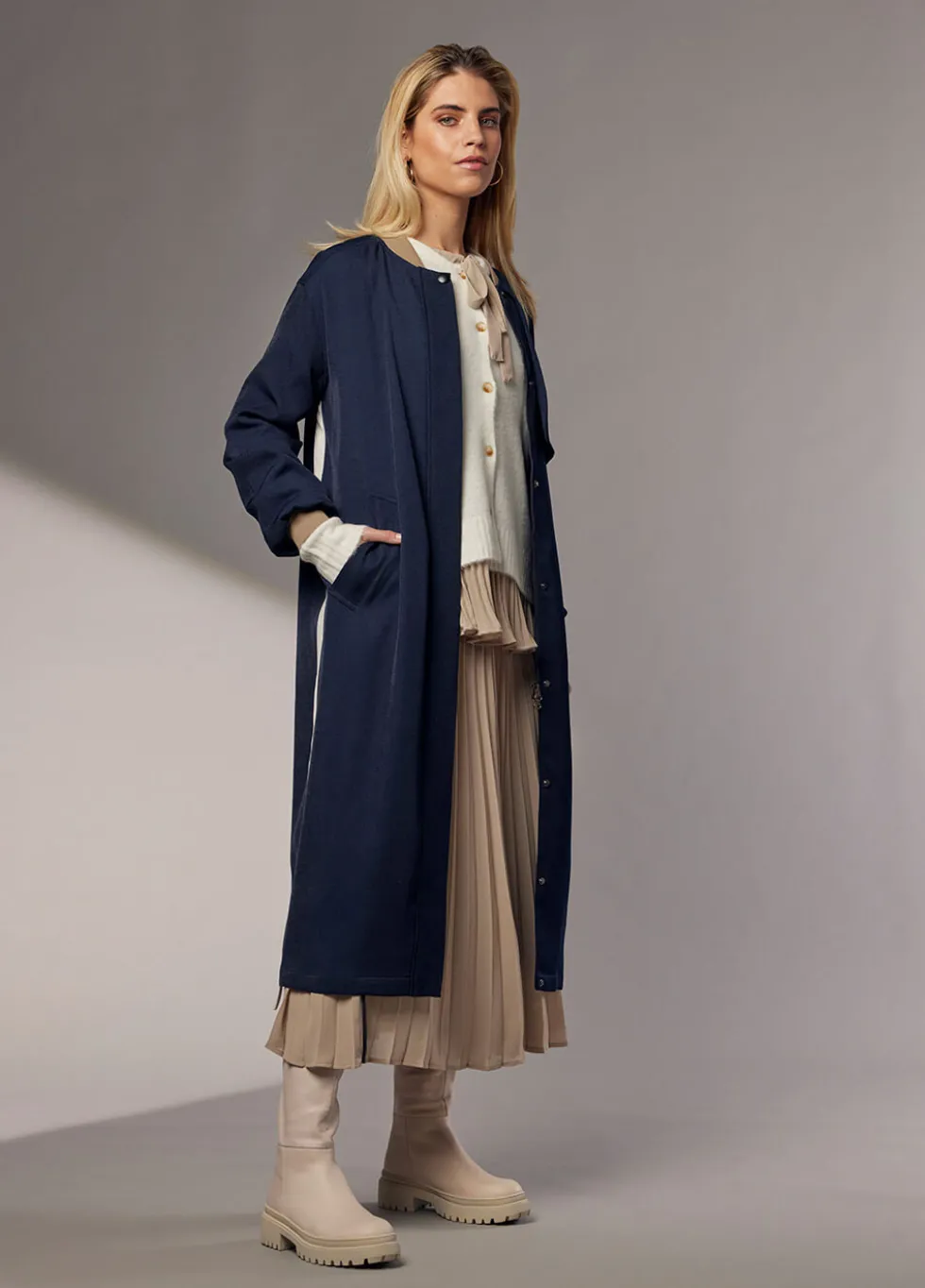 matrix-coat-navy-KUkqCNJd-2.webp Jackets|Madly Sweetly>Madly Sweetly Matrix Coat - Navy