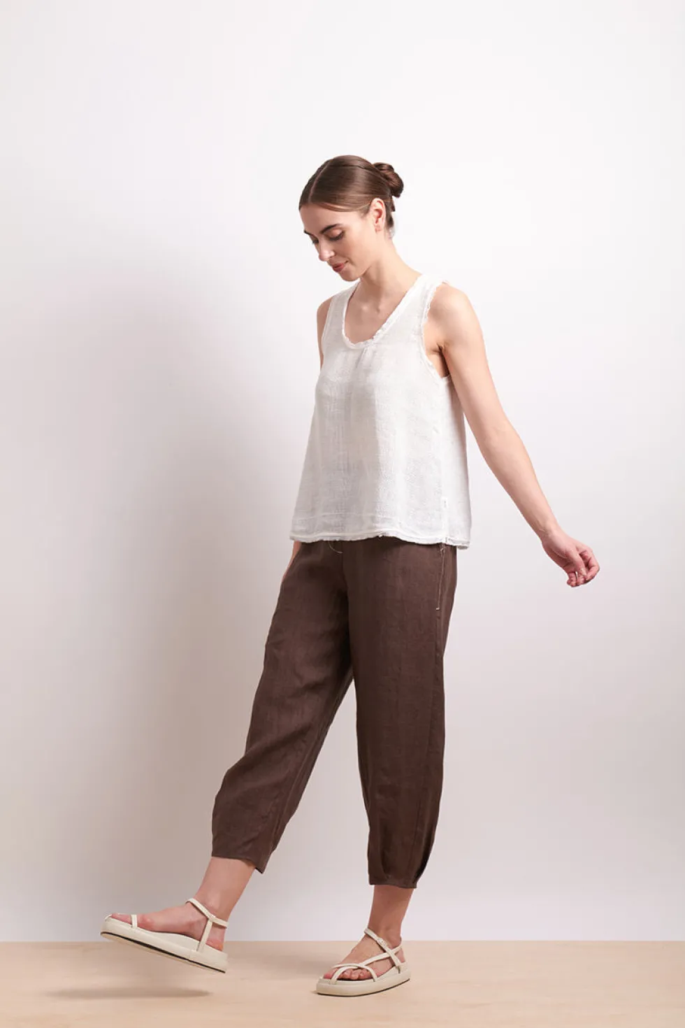 mesh-tank-vanilla-sVHdPVaP-3.webp Neris>Neris Mesh Tank - Vanilla