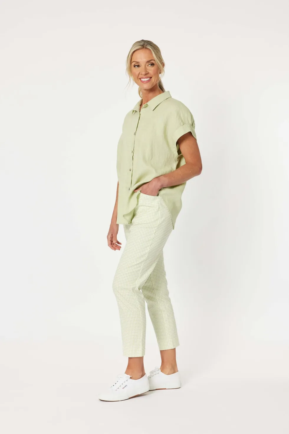 millie-linen-shirt-celery-iUstFsyK-3.webp Shirts Edit|Gordon Smith>Gordon Smith Millie Linen Shirt - Celery