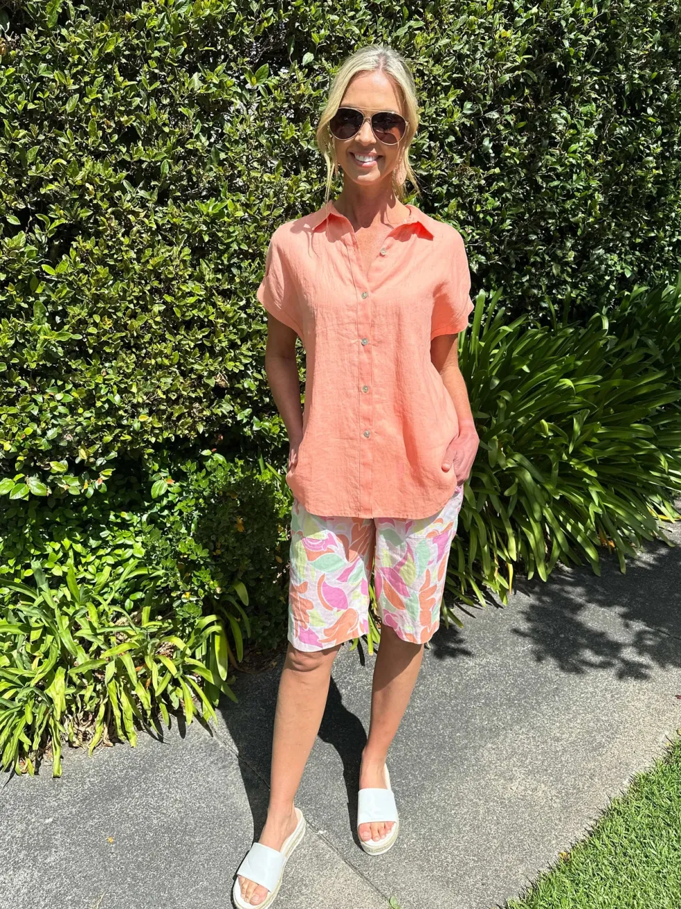 millie-linen-shirt-mandarin-OhMaSKtD-3.webp Shirts Edit|Gordon Smith>Gordon Smith Millie Linen Shirt - Mandarin