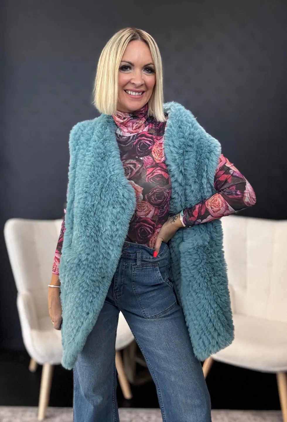 minx-vest-light-teal-apgKWykk-4.webp Jackets|Hammock & Vine>Hammock u0026 Vine Minx Vest - Light Teal