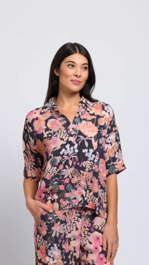 Tops|Tops>Foil Out Of The Box Top - Wildflower Print