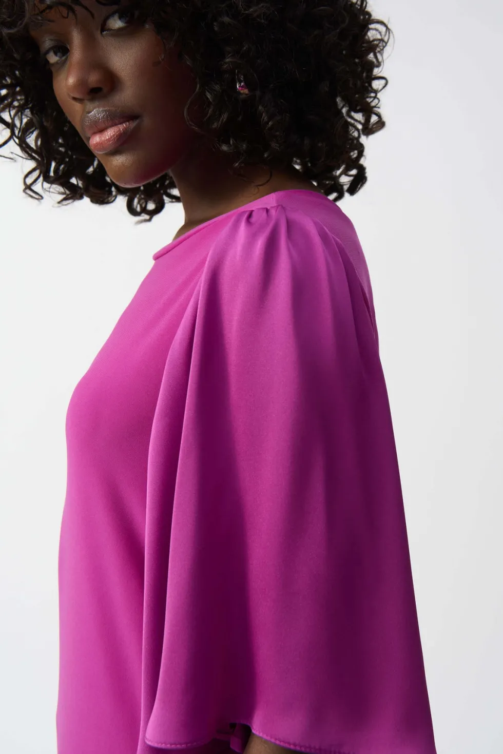 paradise-cove-satin-straight-t-uBFhZkTd-1.webp Tops|Tops>Joseph Ribkoff Paradise Cove Satin Straight Top 251164