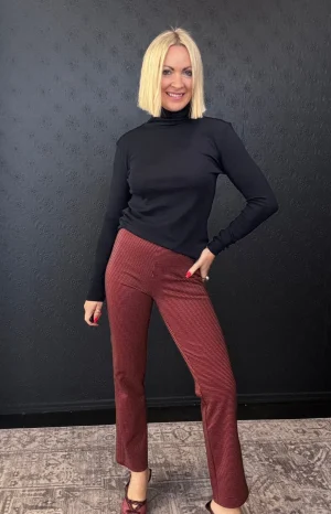 Pants Edit|FOIL>Foil Pic Of The Bunch - Red Diamond