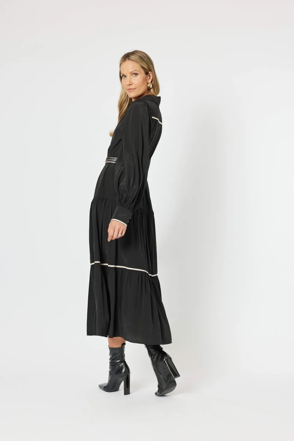 roma-trim-dress-with-scarf-bel-xpeUZywd-1.webp Midi Dresses|Hammock & Vine>Hammock u0026 Vine Roma Trim Dress With Scarf Belt