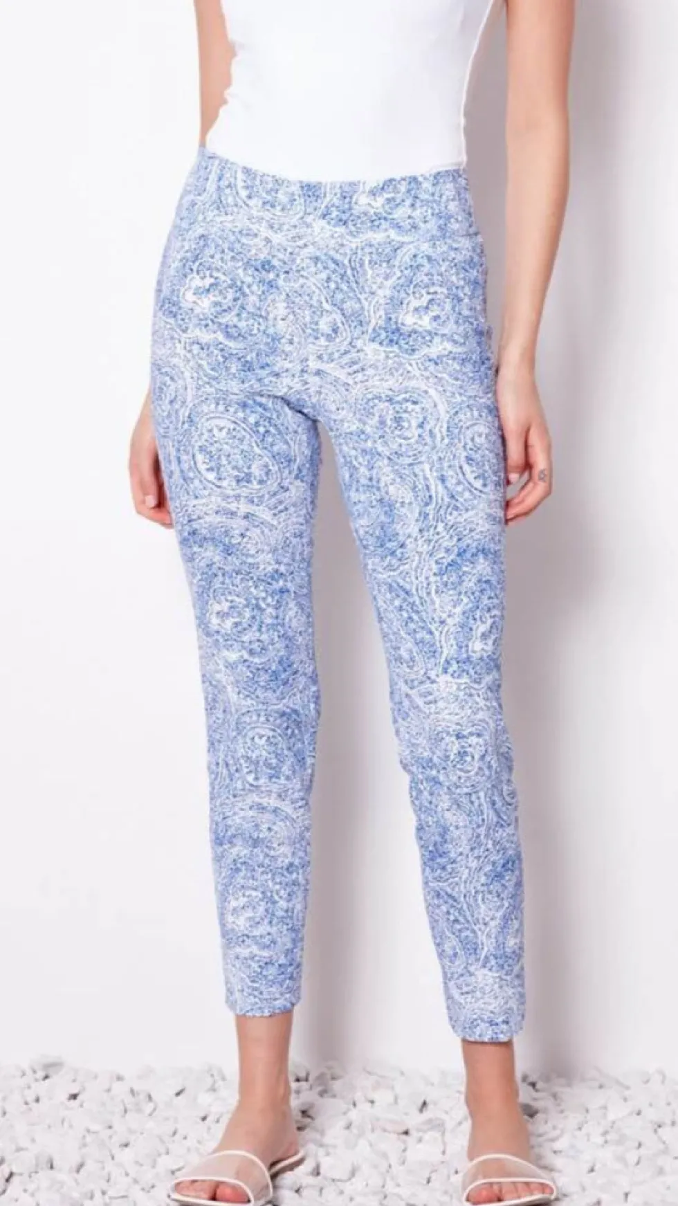 santorini-textured-techno-ankl-CVXdmoVZ-0.webp Pants Edit|Casual Pants>Up! Pants Santorini Textured Techno Ankle Pant