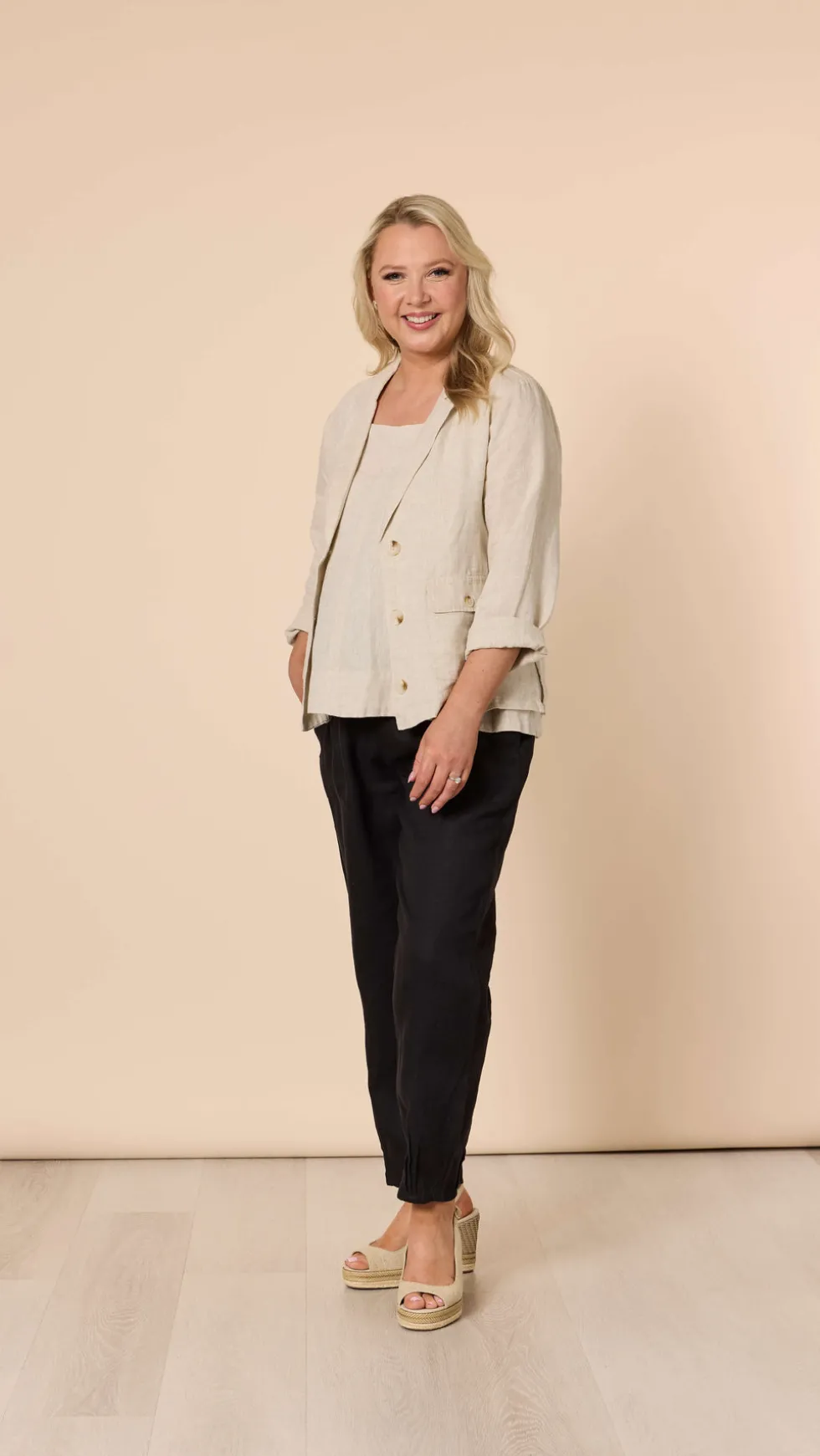 sarah-linen-pant-black-aCOpWHHM-3.webp Pants Edit|Casual Pants>Gordon Smith Sarah Linen Pant - Black