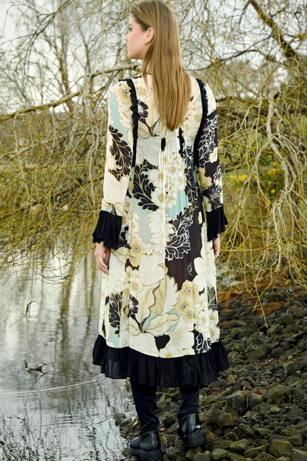 shirty-dancing-dress-curate-cqtPECbC-3.webp Midi Dresses|Trelise Cooper>Trelise Cooper Shirty Dancing Dress - Curate