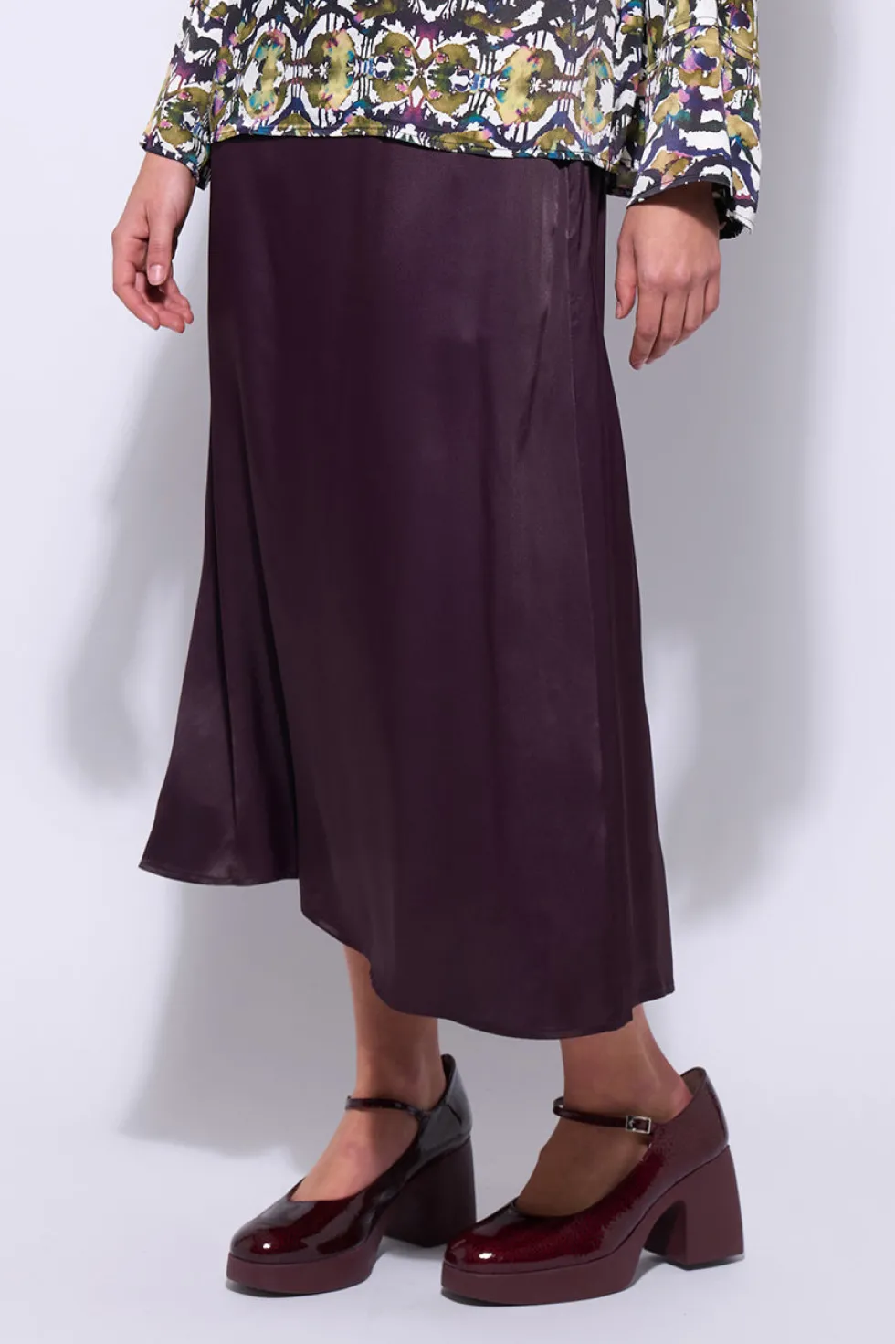 sloane-skirt-raisin-lIKEgfbX-1.webp Skirts|Neris>Neris Sloane Skirt - Raisin