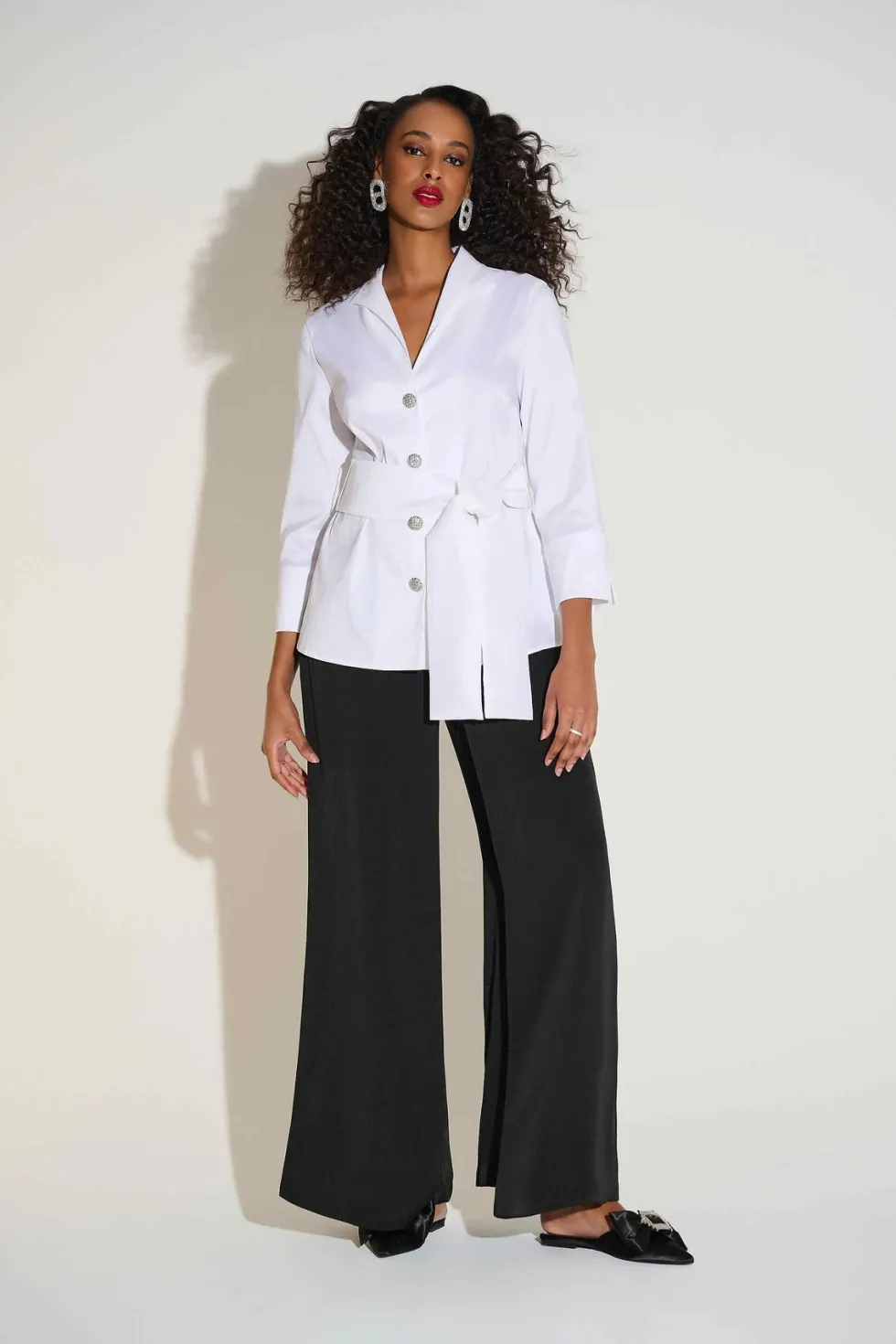 stretch-taffeta-fitted-blouse-LynUxbhT-1.webp Blouses|Jackets>Joseph Ribkoff Stretch Taffeta Fitted Blouse - White 253797