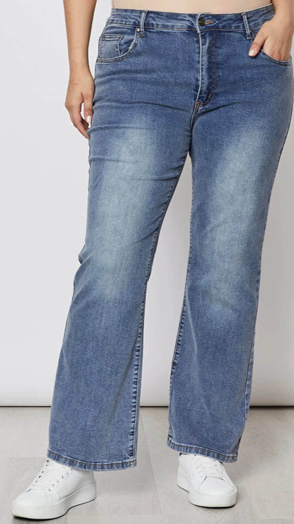 vicki-bootcut-jean-blacklite-d-NGJKPuEn-1.webp Jeans|Denim>Threadz Vicki Bootcut Jean Black/Lite Denim