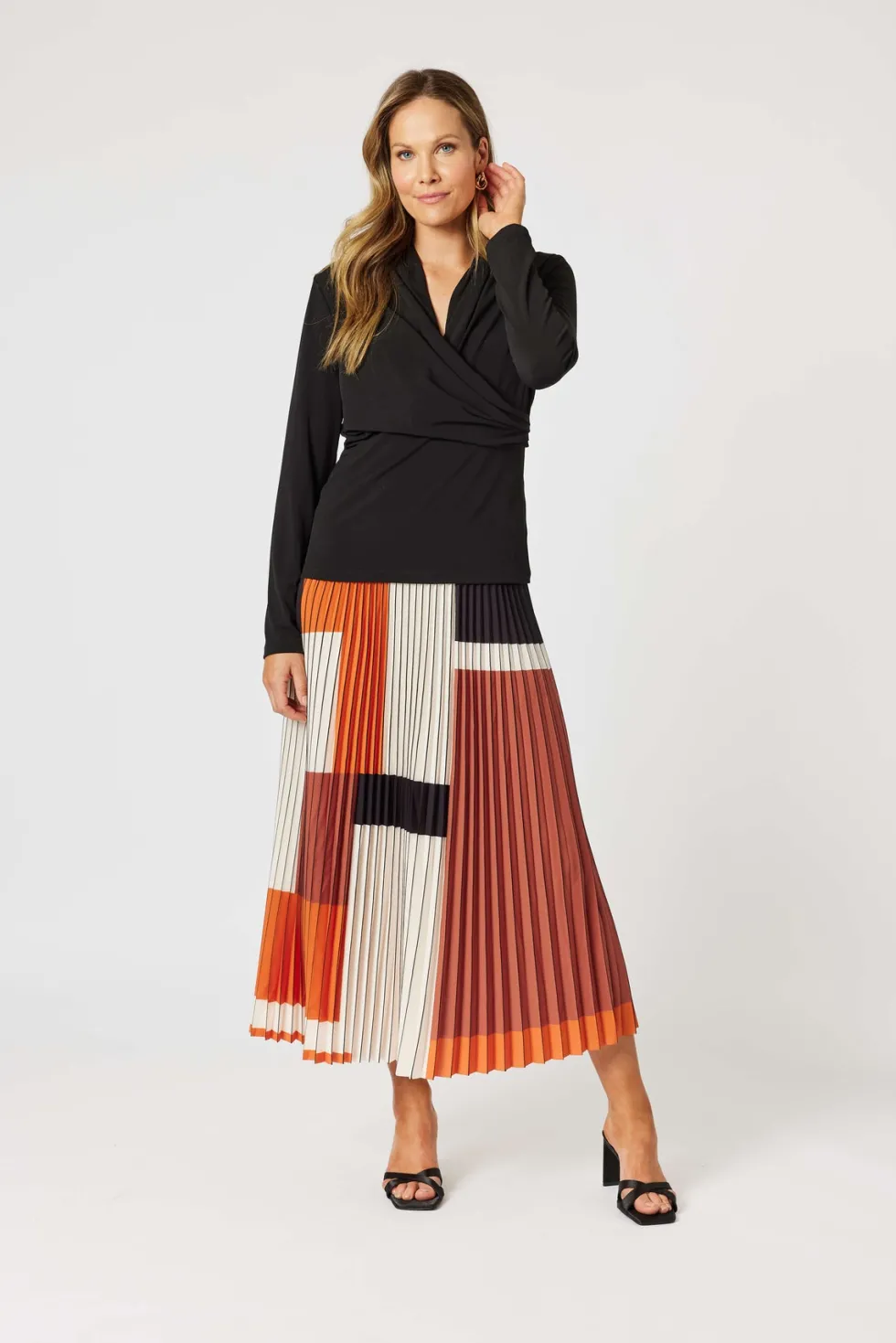 vienna-pleat-skirt-spice-siz-mLkirFjN-4.webp Skirts|Hammock & Vine>Hammock u0026 Vine Vienna Pleat Skirt - Spice Size XS