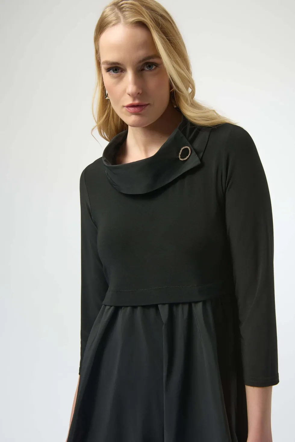 wild-at-heart-memory-fit-and-f-RUKjqnZe-3.webp Midi Dresses|Festive Fits>Joseph Ribkoff Wild At Heart Memory Fit and Flare Dress - Black 254207